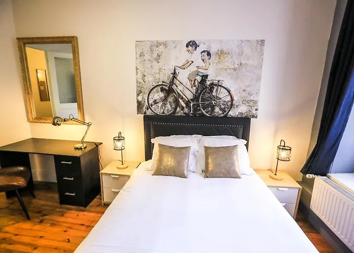 Le 34 Malon, T5 Hypercentre Chic Et Cosy, Wifi, Netflix Par Sovalfi